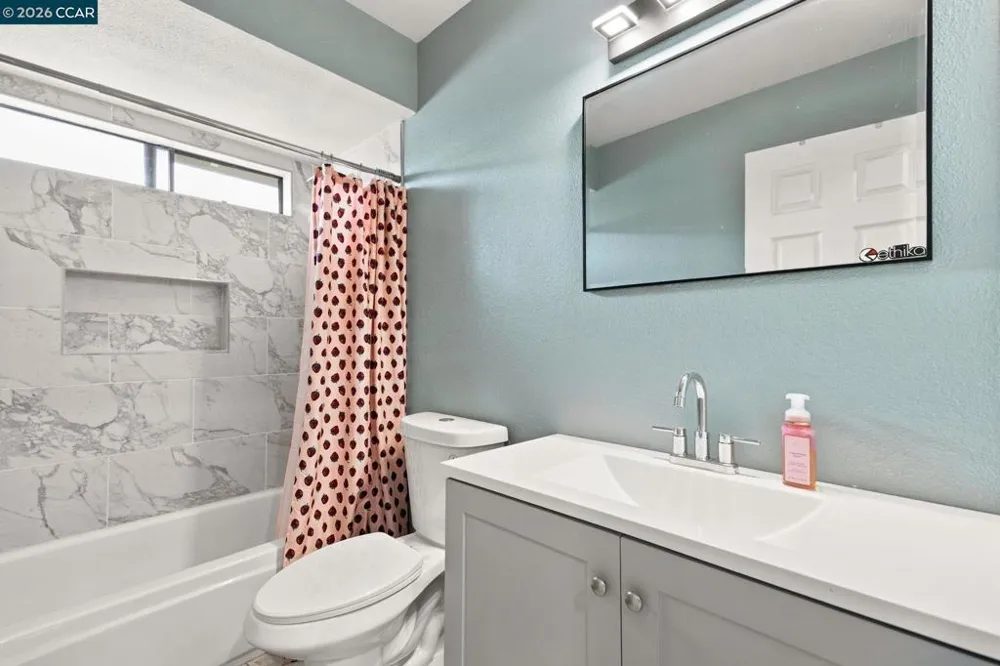 1900 Yellowstone Ct Antioch, CA 94509