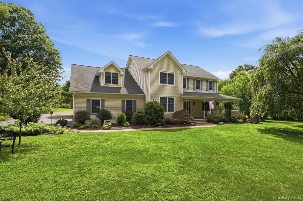 28 Enright Lane Montgomery, NY 12549