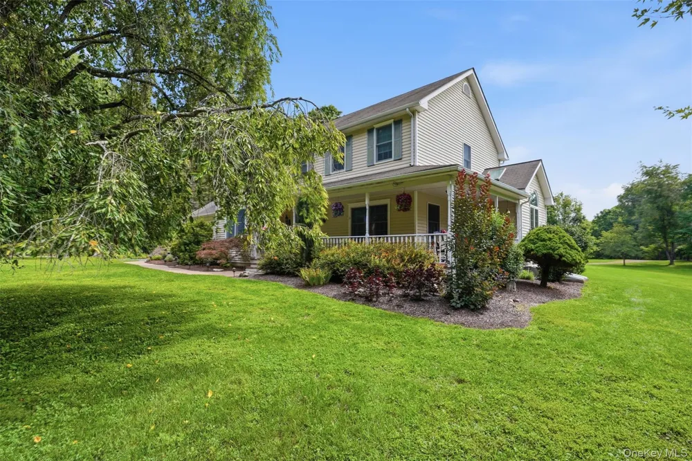 28 Enright Lane Montgomery, NY 12549