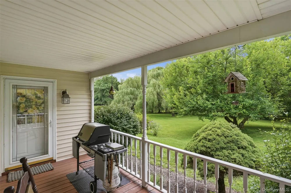 28 Enright Lane Montgomery, NY 12549