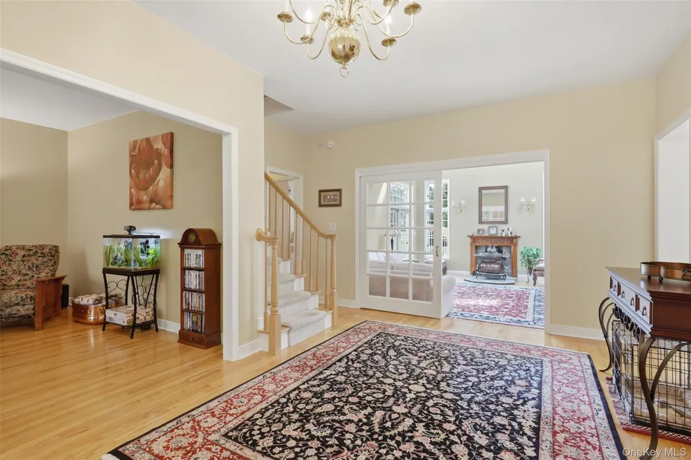 28 Enright Lane Montgomery, NY 12549