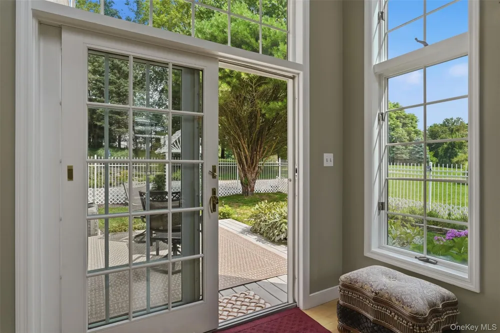 28 Enright Lane Montgomery, NY 12549