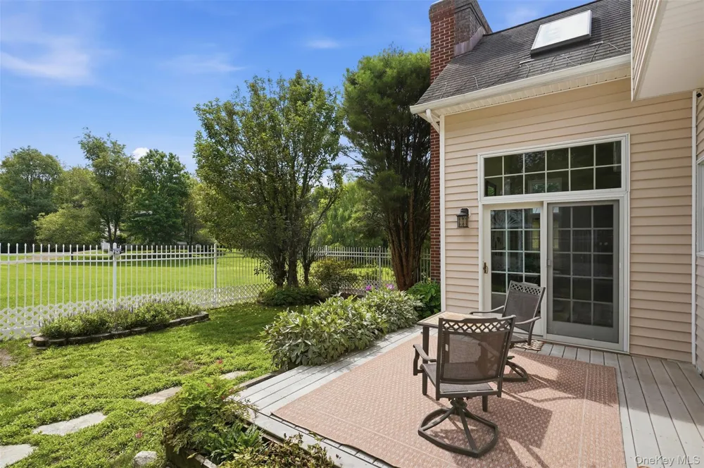 28 Enright Lane Montgomery, NY 12549