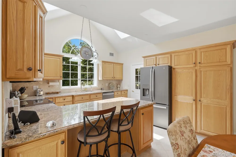 28 Enright Lane Montgomery, NY 12549