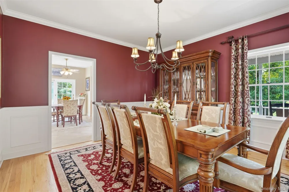 28 Enright Lane Montgomery, NY 12549