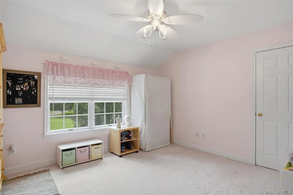 28 Enright Lane Montgomery, NY 12549