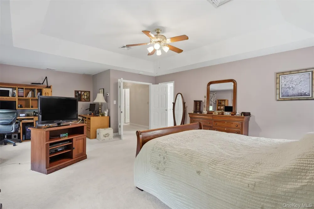 28 Enright Lane Montgomery, NY 12549