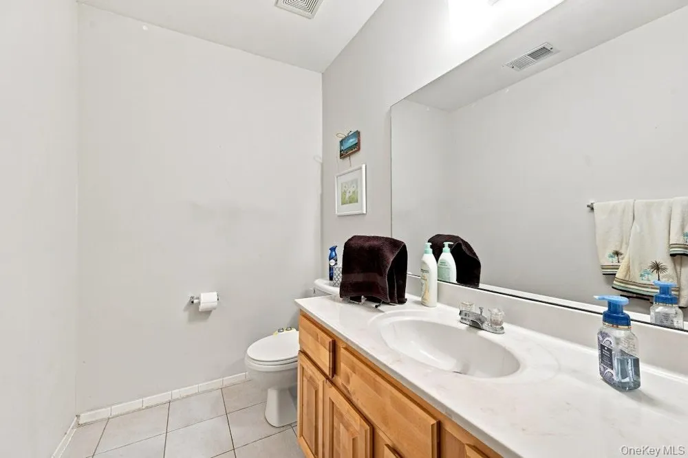 90 Mulberry Common Riverhead, NY 11901