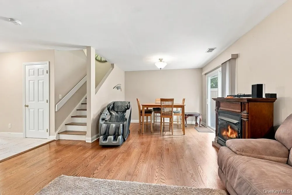 90 Mulberry Common Riverhead, NY 11901