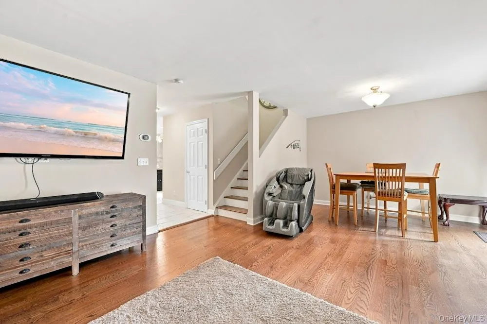 90 Mulberry Common Riverhead, NY 11901