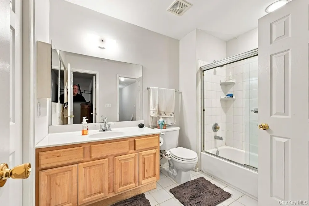 90 Mulberry Common Riverhead, NY 11901