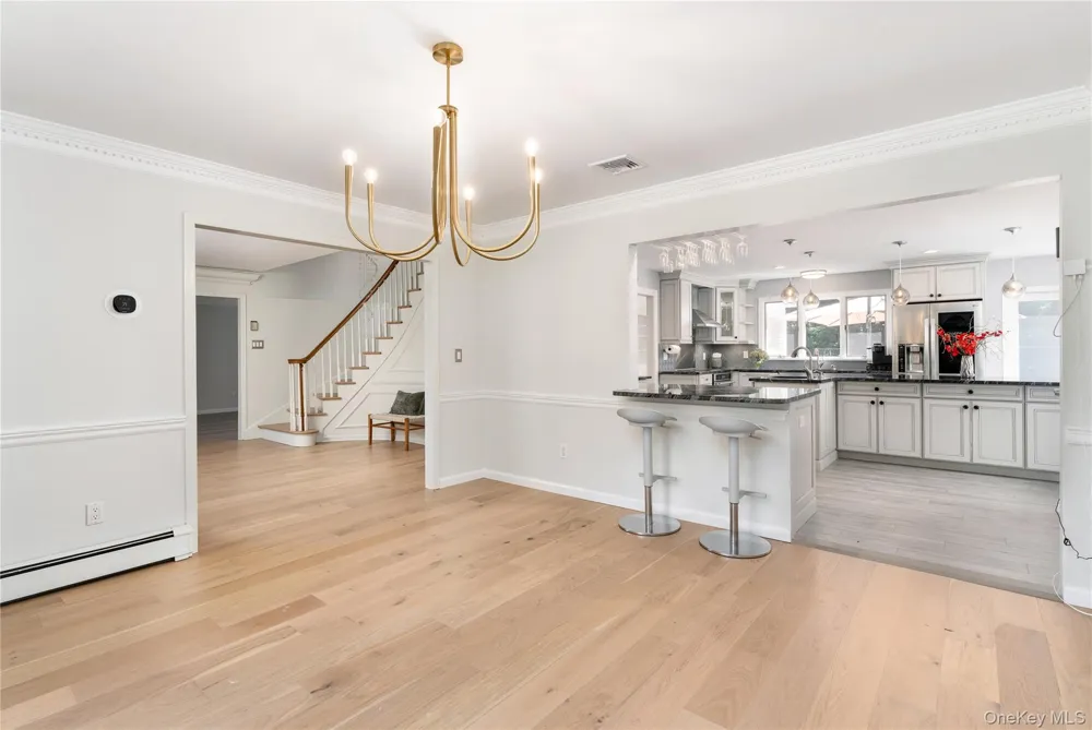 6 Davids Way Port Jefferson Village, NY 11777