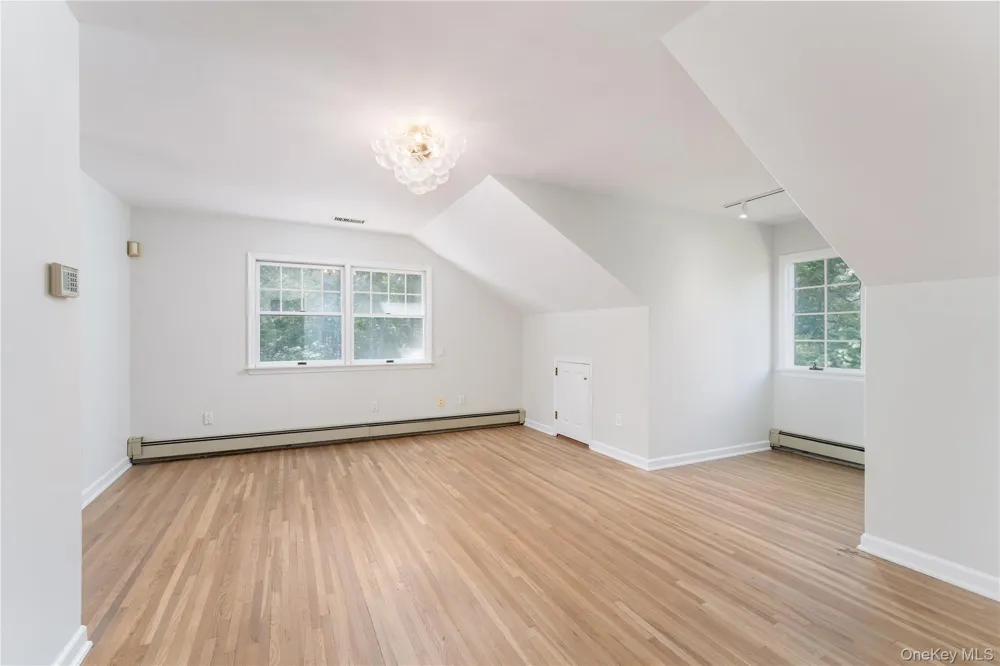 6 Davids Way Port Jefferson Village, NY 11777