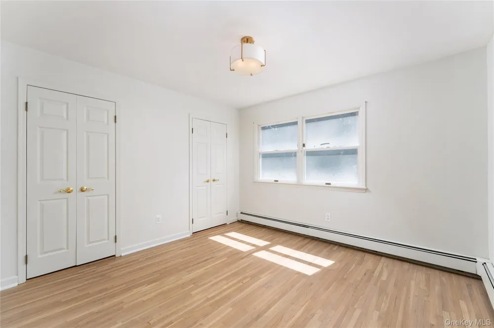6 Davids Way Port Jefferson Village, NY 11777