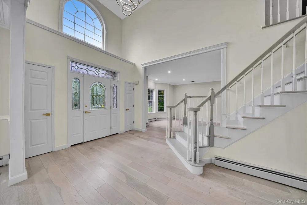 9 Gooler Court Stony Point, NY 10980