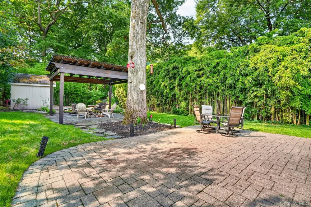 15 W Palisades Avenue Nanuet, NY 10954