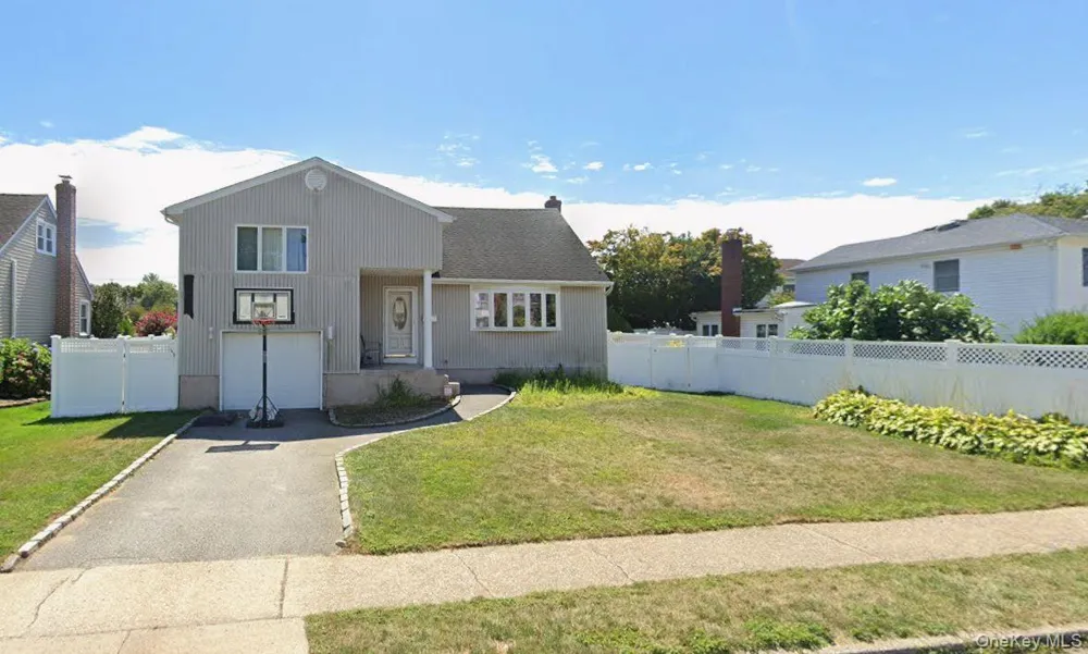 330 Hickory Street Massapequa, NY 11758