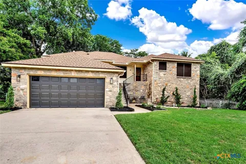 48 River Oak Drive