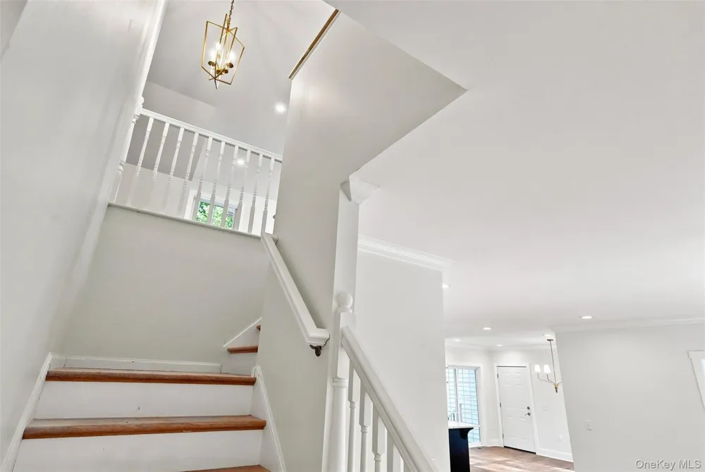 34 Innis Avenue Newburgh, NY 12550