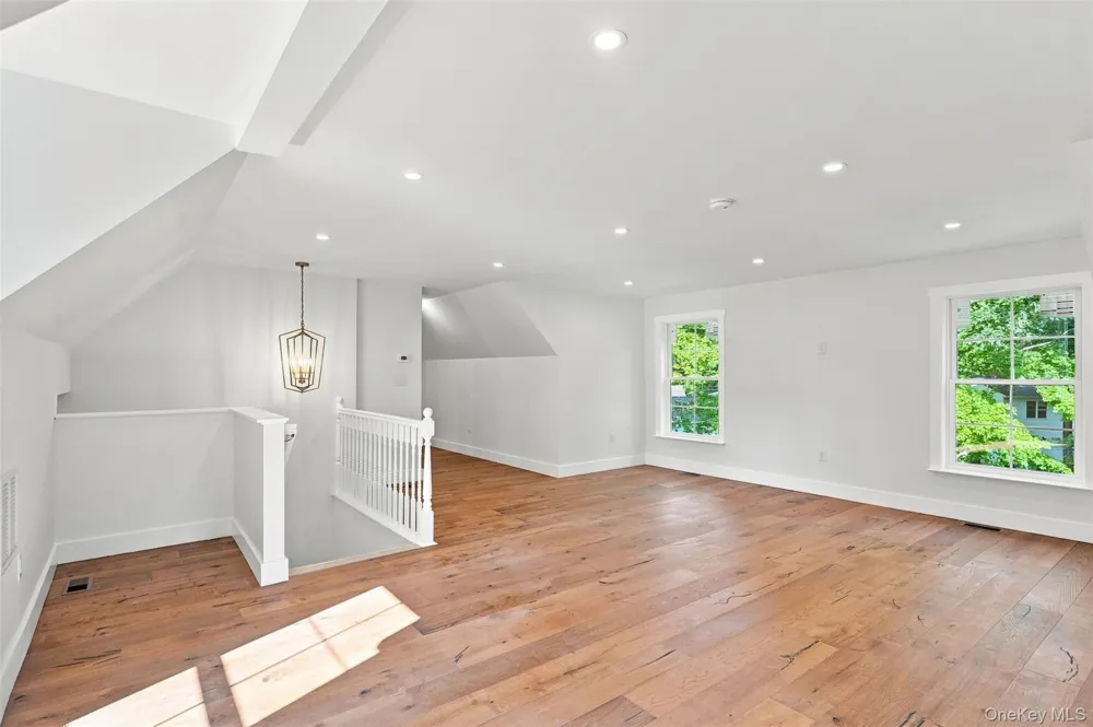 34 Innis Avenue Newburgh, NY 12550
