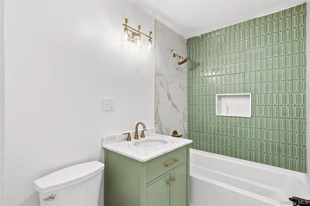 34 Innis Avenue Newburgh, NY 12550