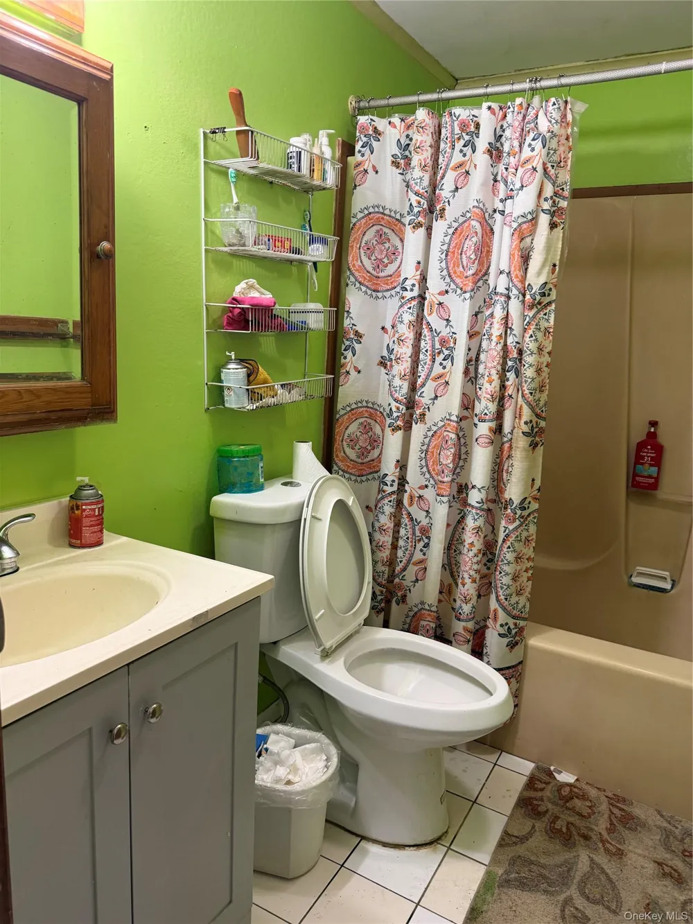 73 Michigan Avenue Bay Shore, NY 11706
