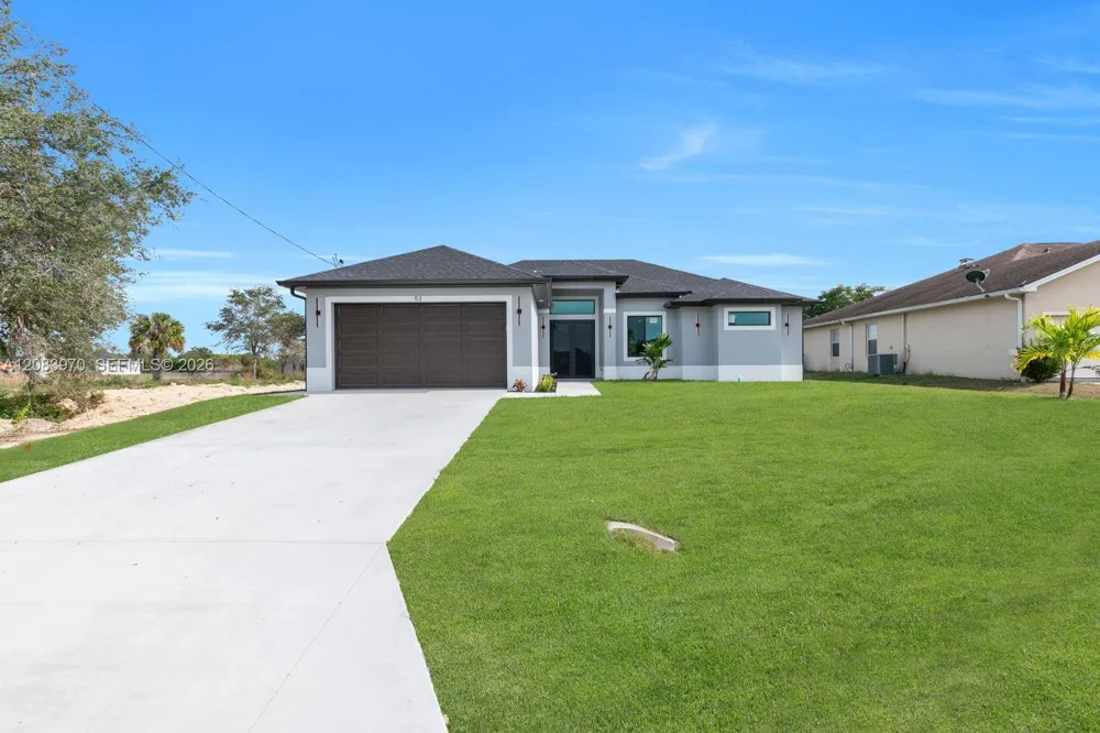 53 Susan Ave S Lehigh Acres, FL 33976