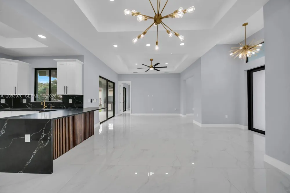 53 Susan Ave S Lehigh Acres, FL 33976