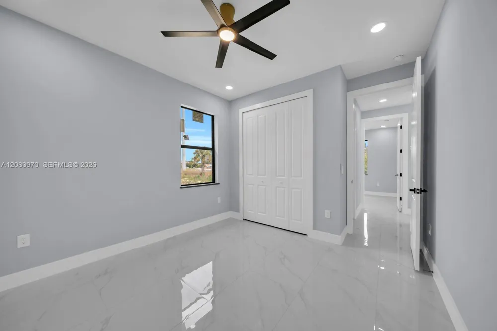 53 Susan Ave S Lehigh Acres, FL 33976