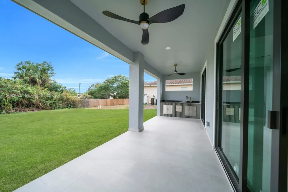 53 Susan Ave S Lehigh Acres, FL 33976