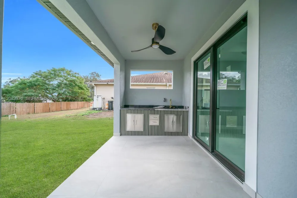53 Susan Ave S Lehigh Acres, FL 33976