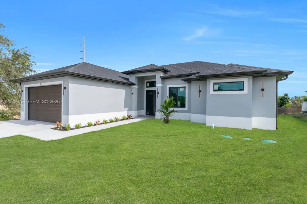 53 Susan Ave S Lehigh Acres, FL 33976