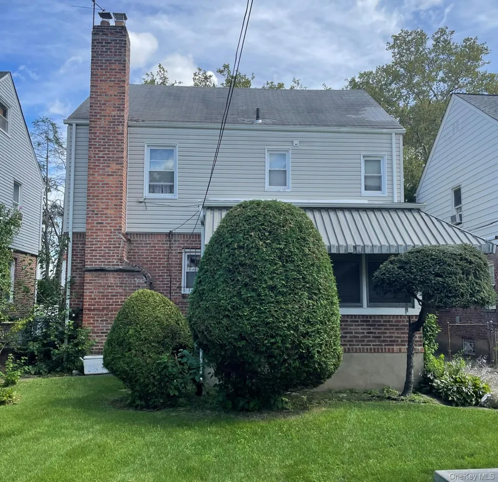 115-80 221st Street Cambria Heights, NY 11411