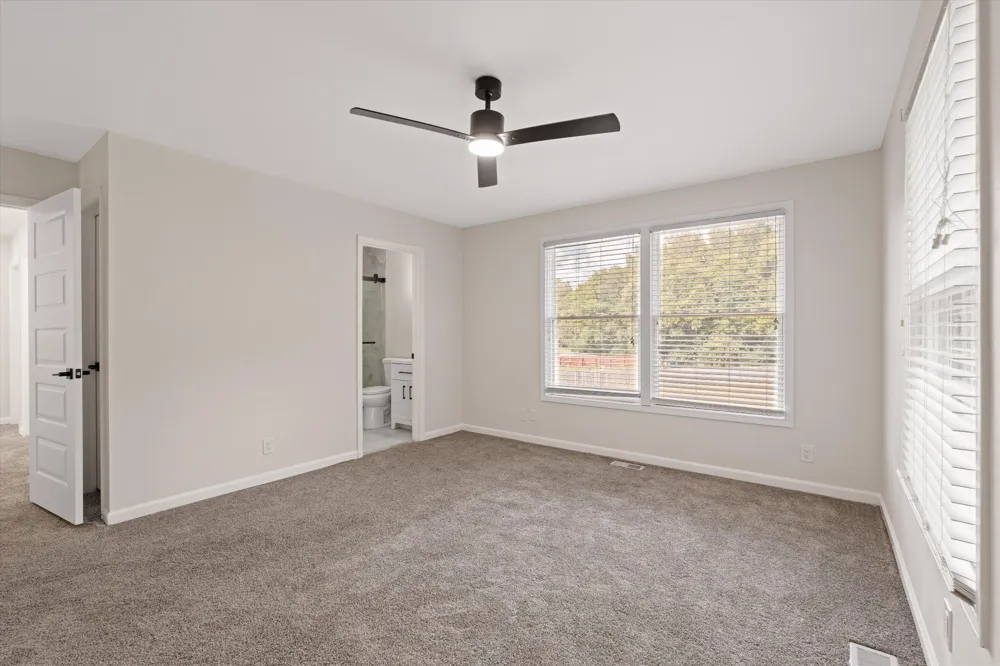 1817 Holloway Cir Murfreesboro, TN 37127