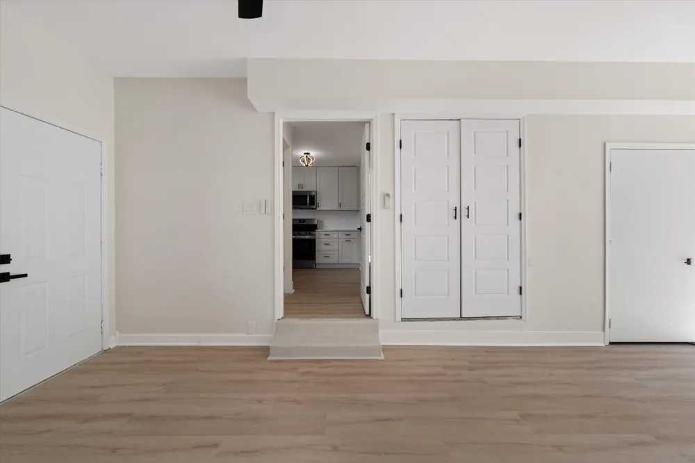 1817 Holloway Cir Murfreesboro, TN 37127