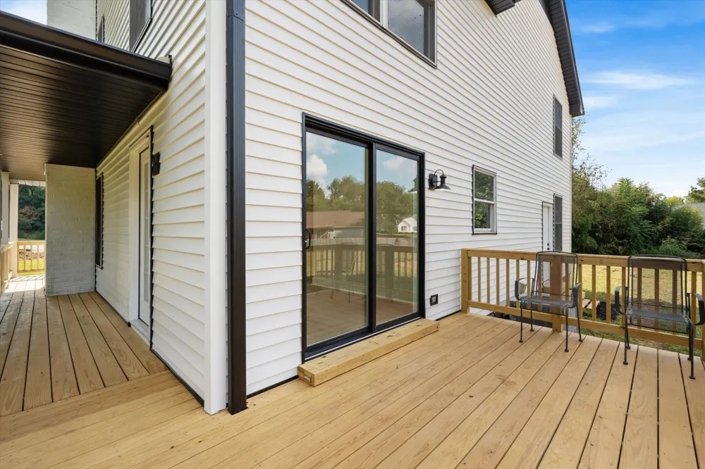 1817 Holloway Cir Murfreesboro, TN 37127