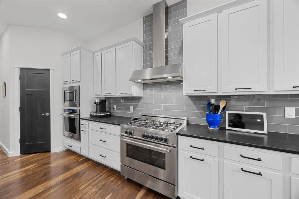 3907 Becker Avenue Austin, TX 78751