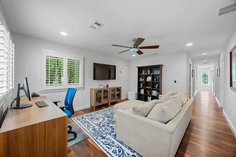 3907 Becker Avenue Austin, TX 78751
