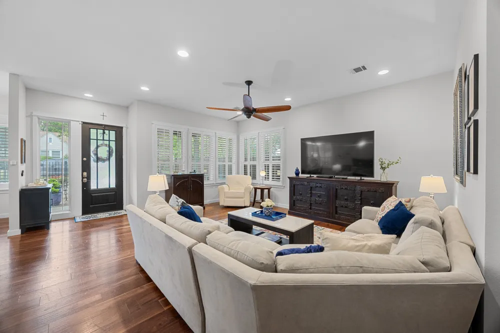 3907 Becker Avenue Austin, TX 78751