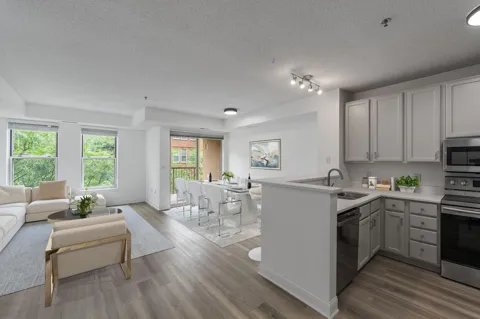 660 2nd Street #301