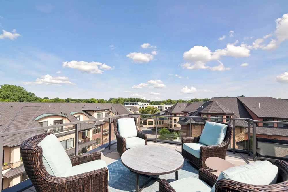 875 Lake Street #401 Wayzata, MN 55391