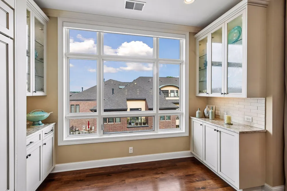 875 Lake Street #401 Wayzata, MN 55391