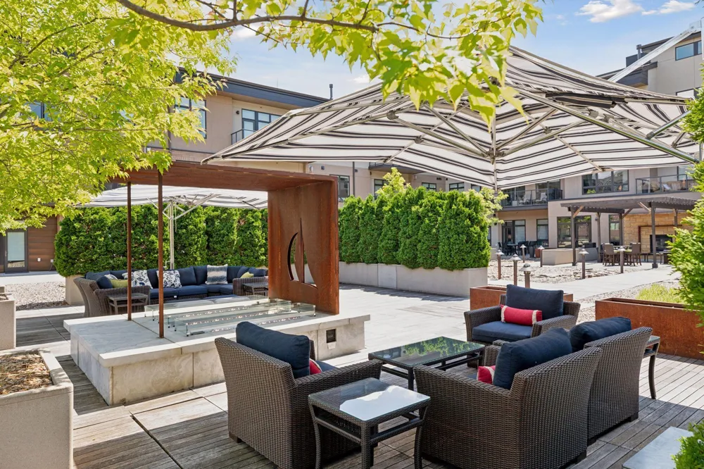 875 Lake Street #401 Wayzata, MN 55391