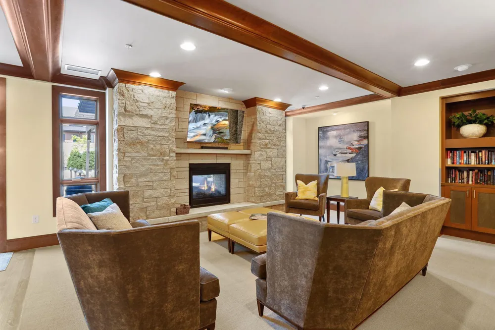 875 Lake Street #401 Wayzata, MN 55391