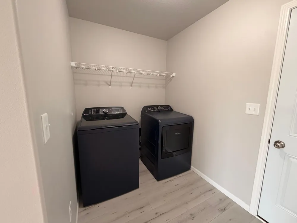 10258 Burgundy Drive Horace, ND 58047