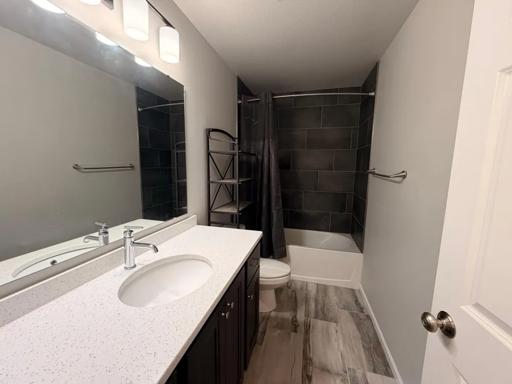10258 Burgundy Drive Horace, ND 58047