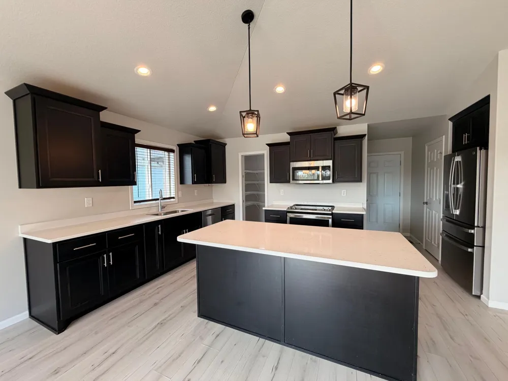 10258 Burgundy Drive Horace, ND 58047