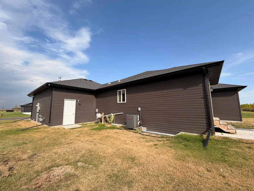 10258 Burgundy Drive Horace, ND 58047