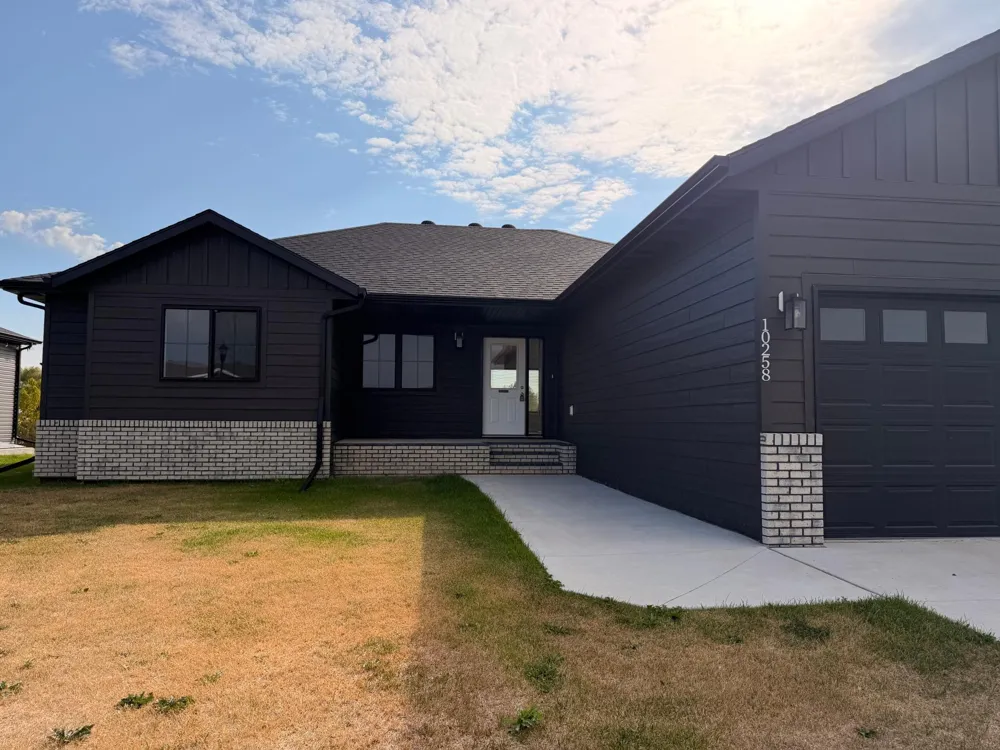 10258 Burgundy Drive Horace, ND 58047
