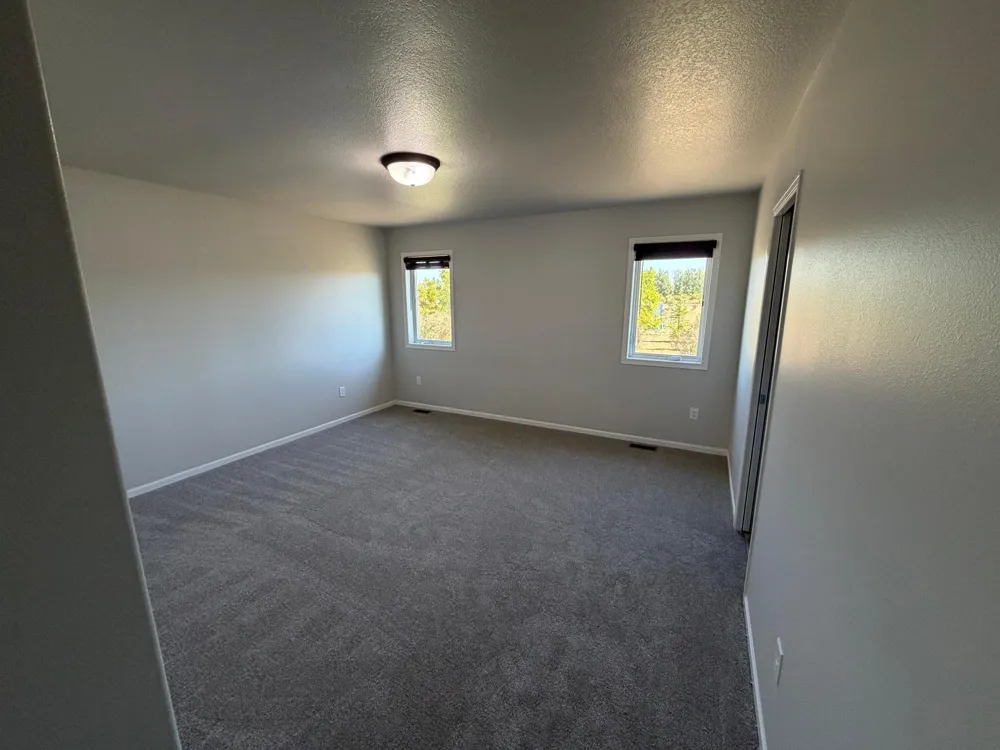 10258 Burgundy Drive Horace, ND 58047